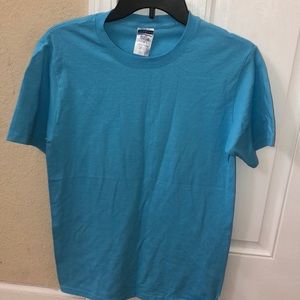 blue plain tee